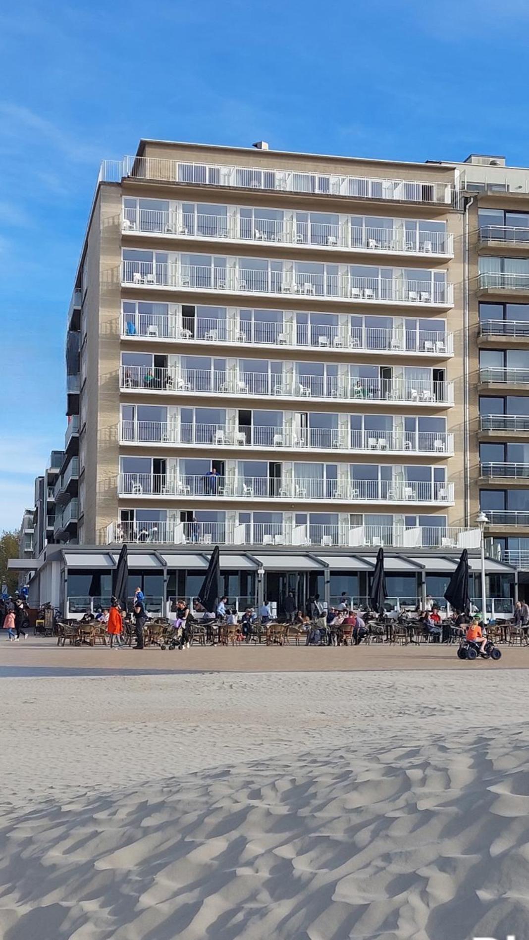 Hotel Sandeshoved Zeedijk Nieuwpoort Dış mekan fotoğraf